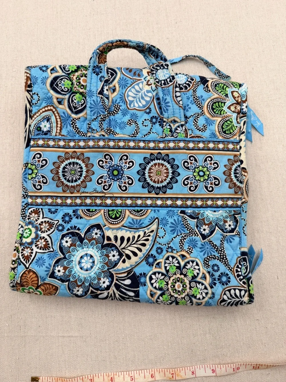 Vera Bradley Hanging Travel Organizer